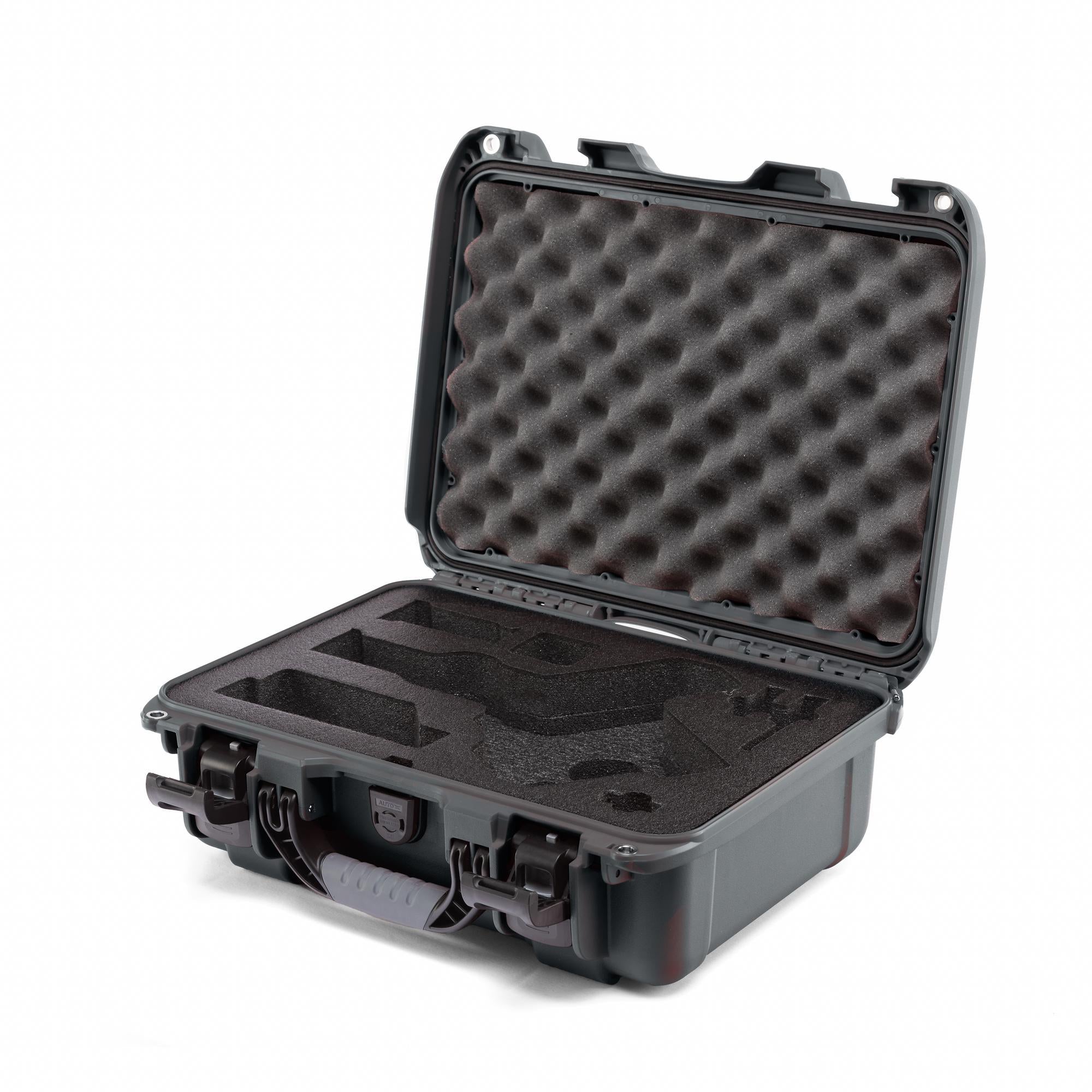 NANUK 920 Ronin S4 Mini Graphite angle view empty NANUK 920 Ronin S4 Mini Graphite angle view empty