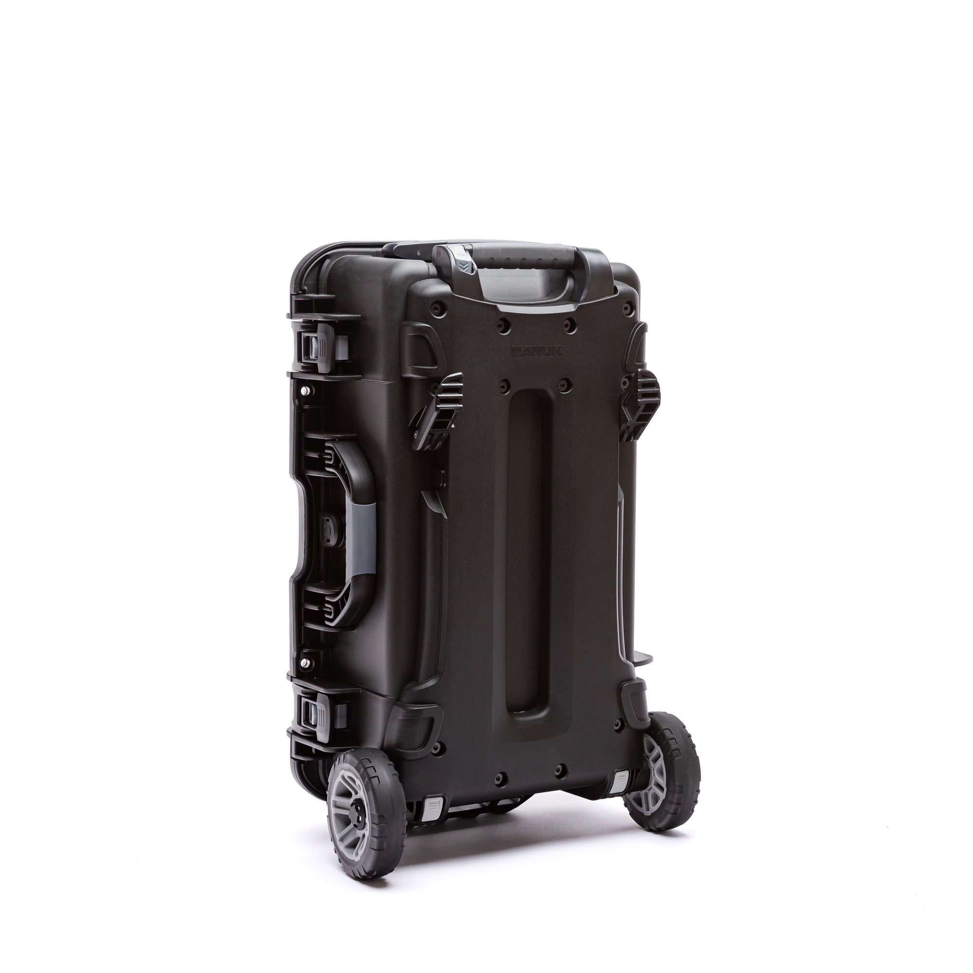 Nanuk-R 935 with HDW backing plate back view Nanuk-R 935 with HDW backing plate back view