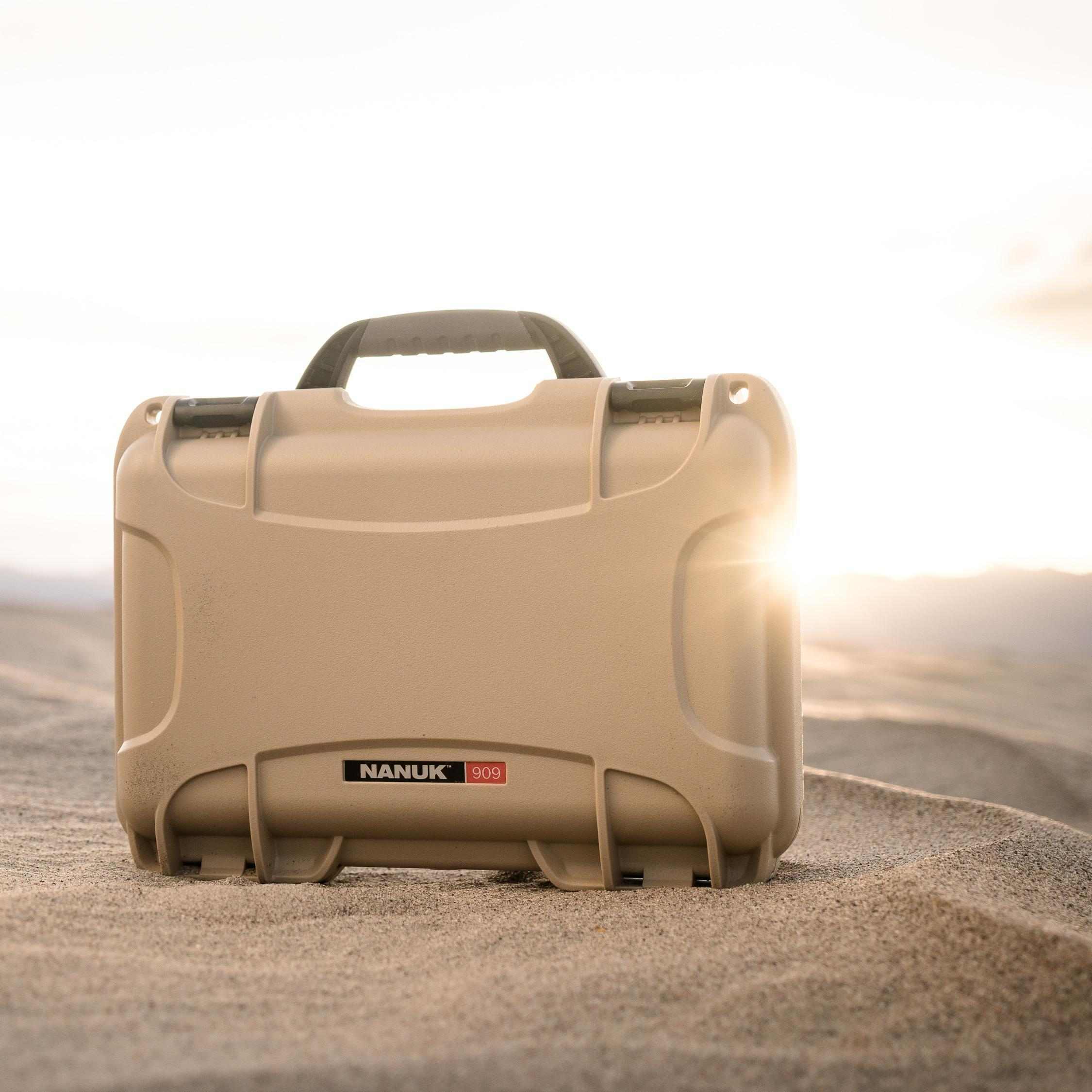 NANUK 909 Classic Gun Case NANUK 909 Classic Gun Case