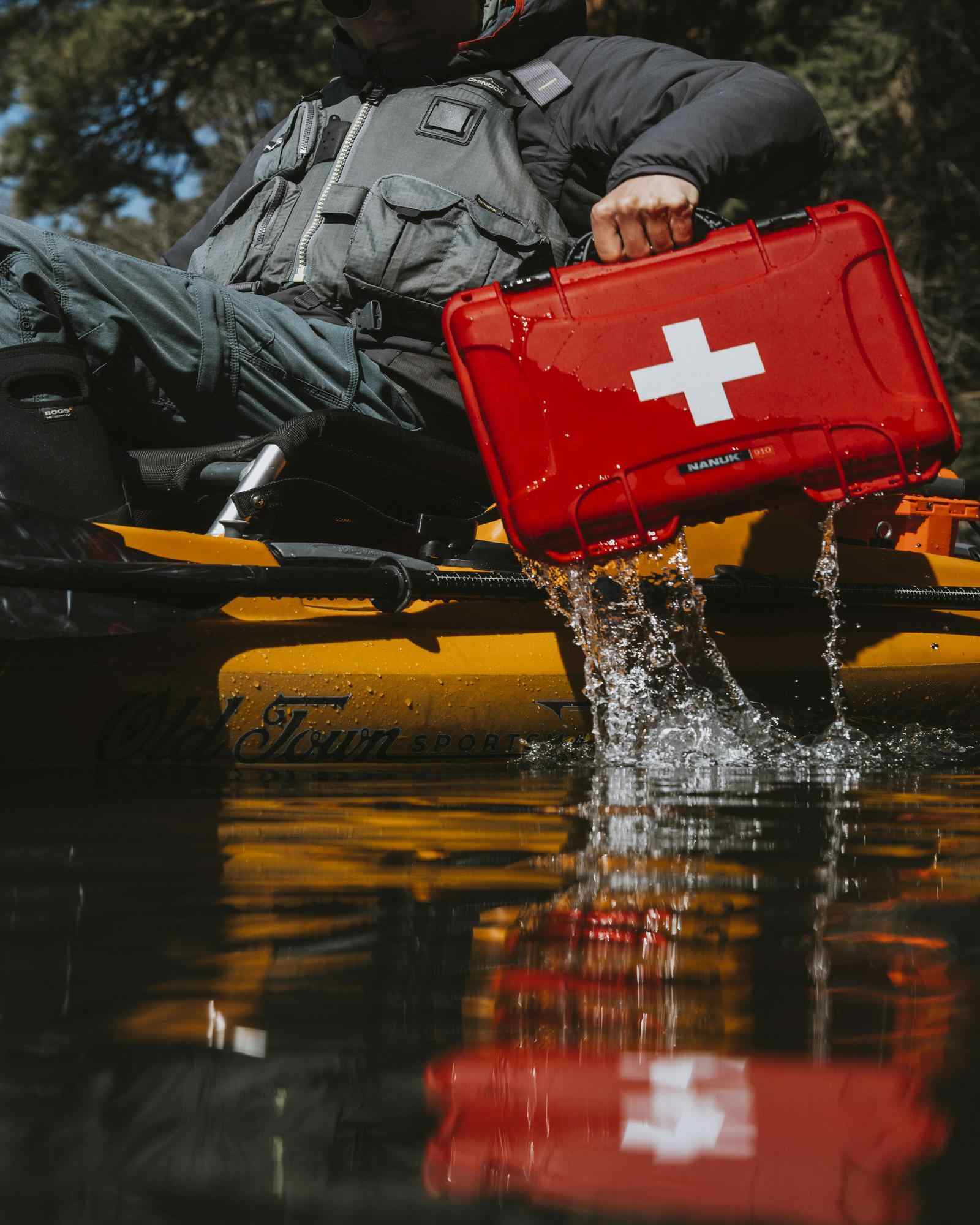 NANUK 910 First Aid case NANUK 910 First Aid case