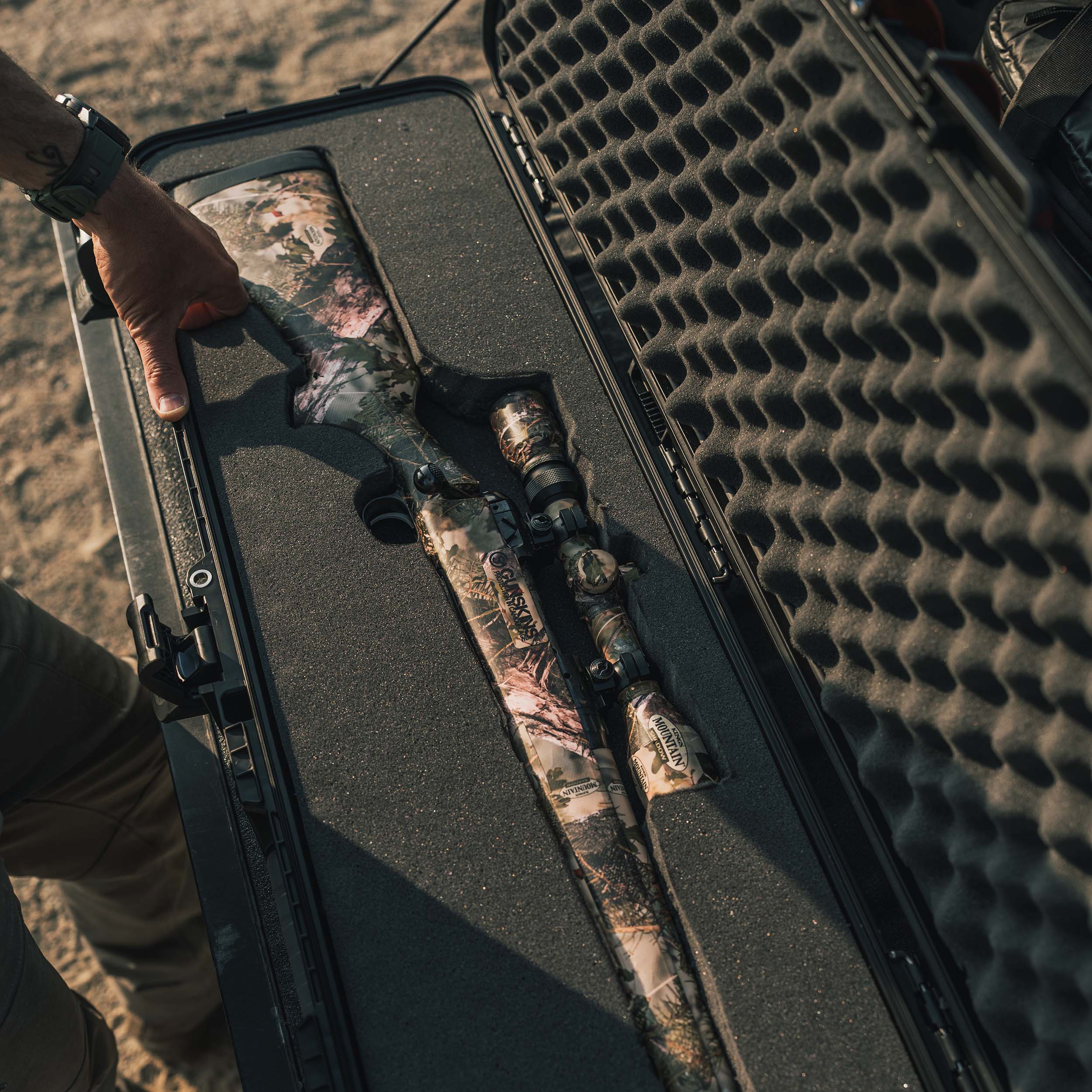 NANUK 994 Single Rifle - Nanuk Case - NANUK Canada NANUK 994 Single Rifle - Nanuk Case - NANUK Canada