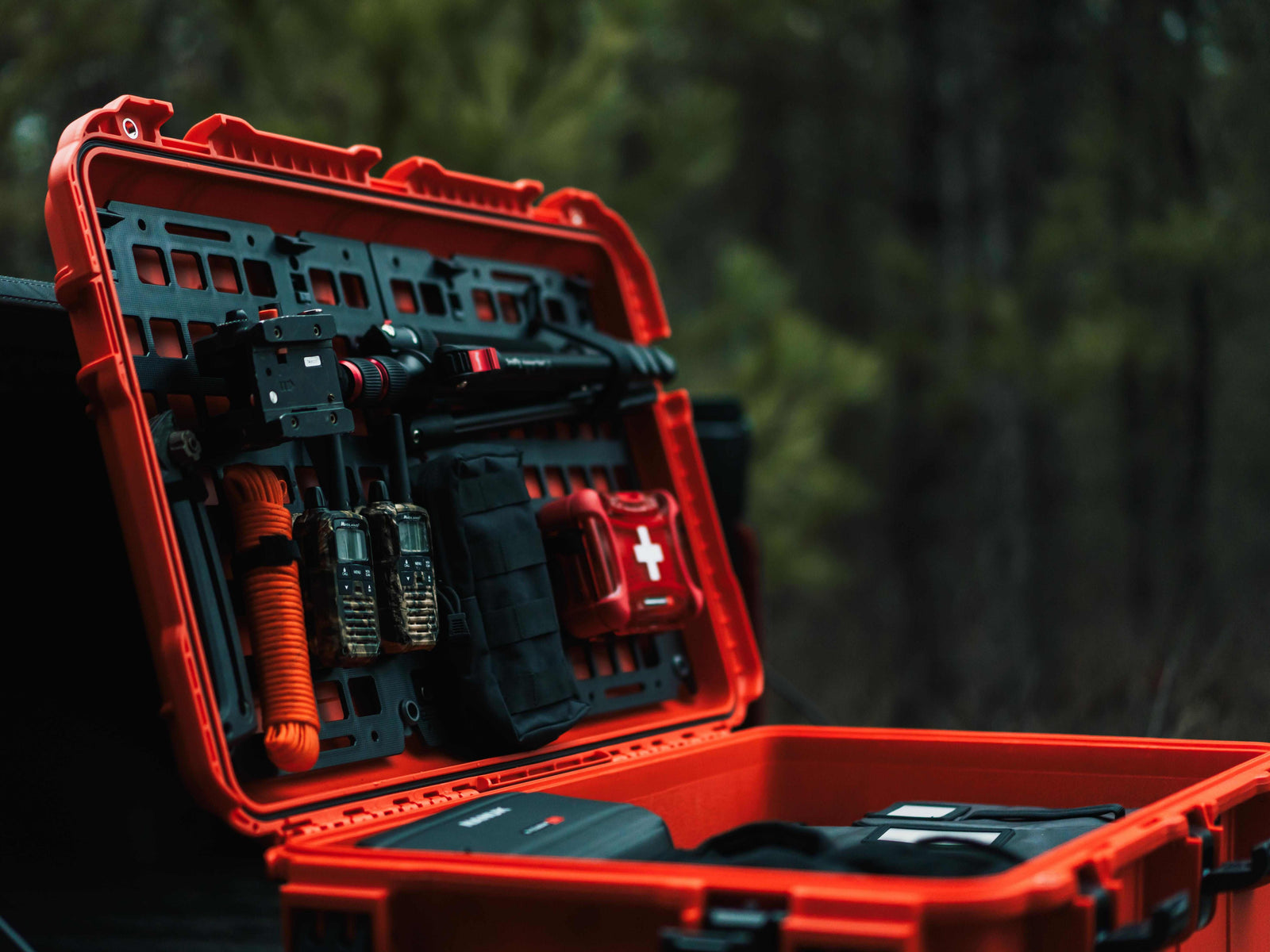 NANUK_962_Molle_Lifestyle