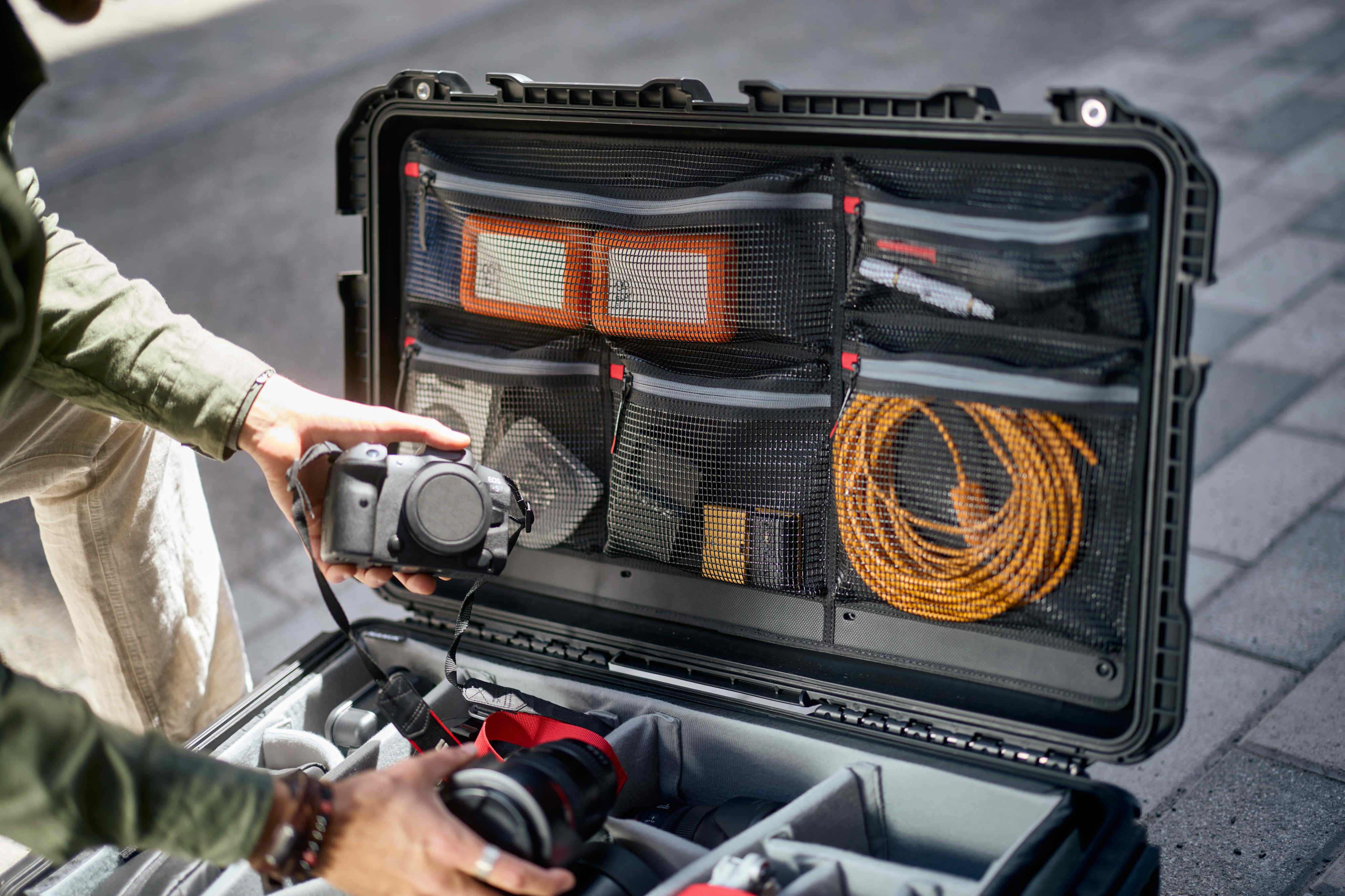 NANUK 962 Pro Photo Kit