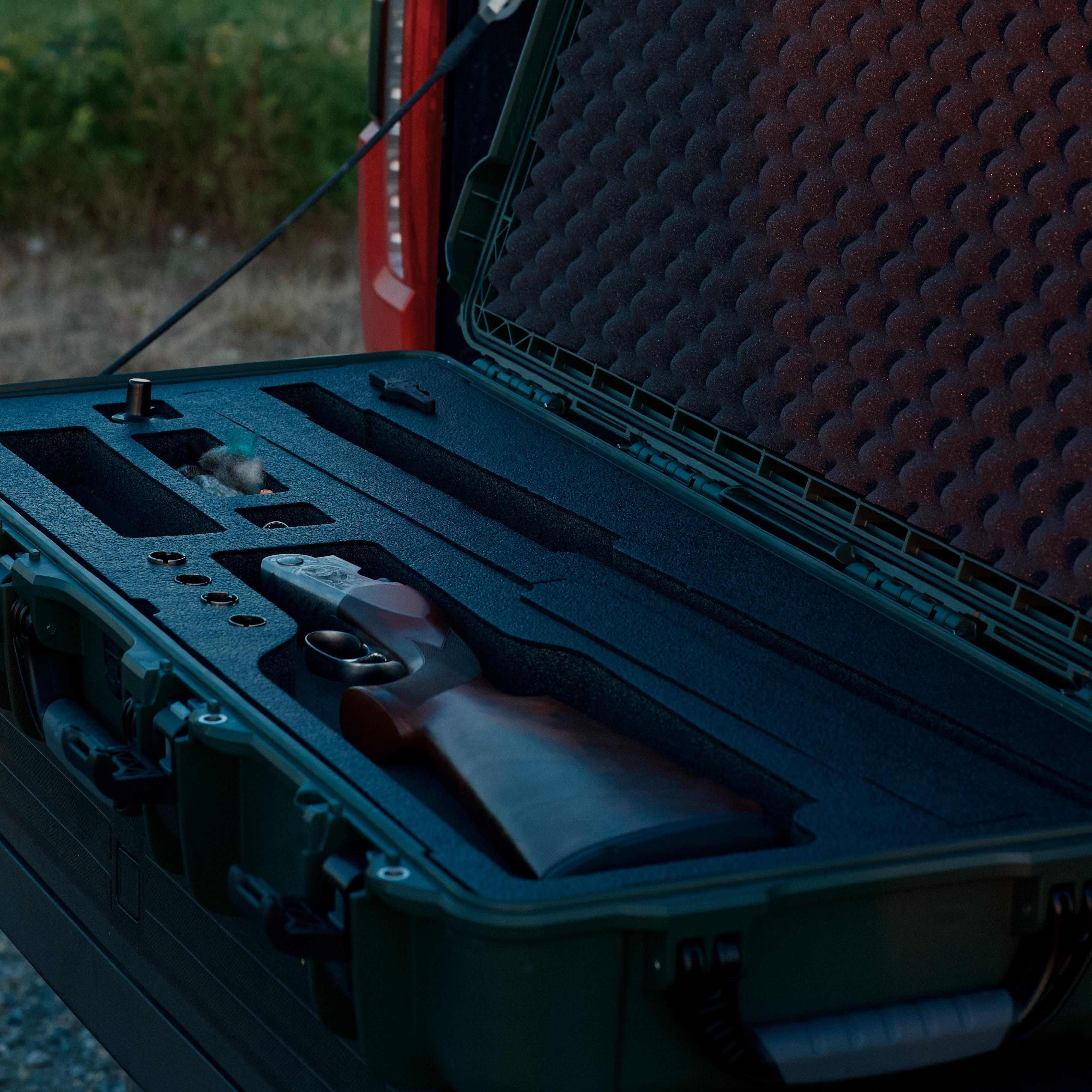 NANUK 985 Takedown Shotgun Case