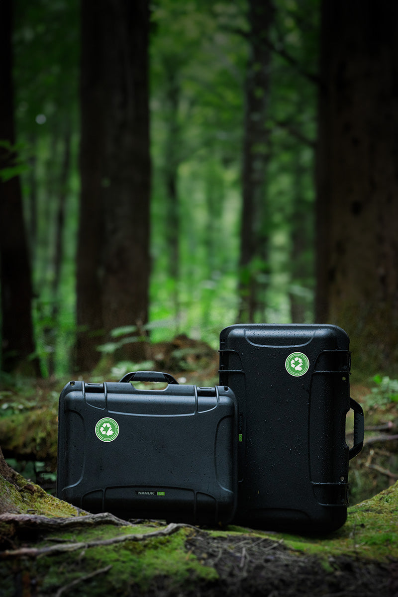 Deux NANUK valises dans la forêt